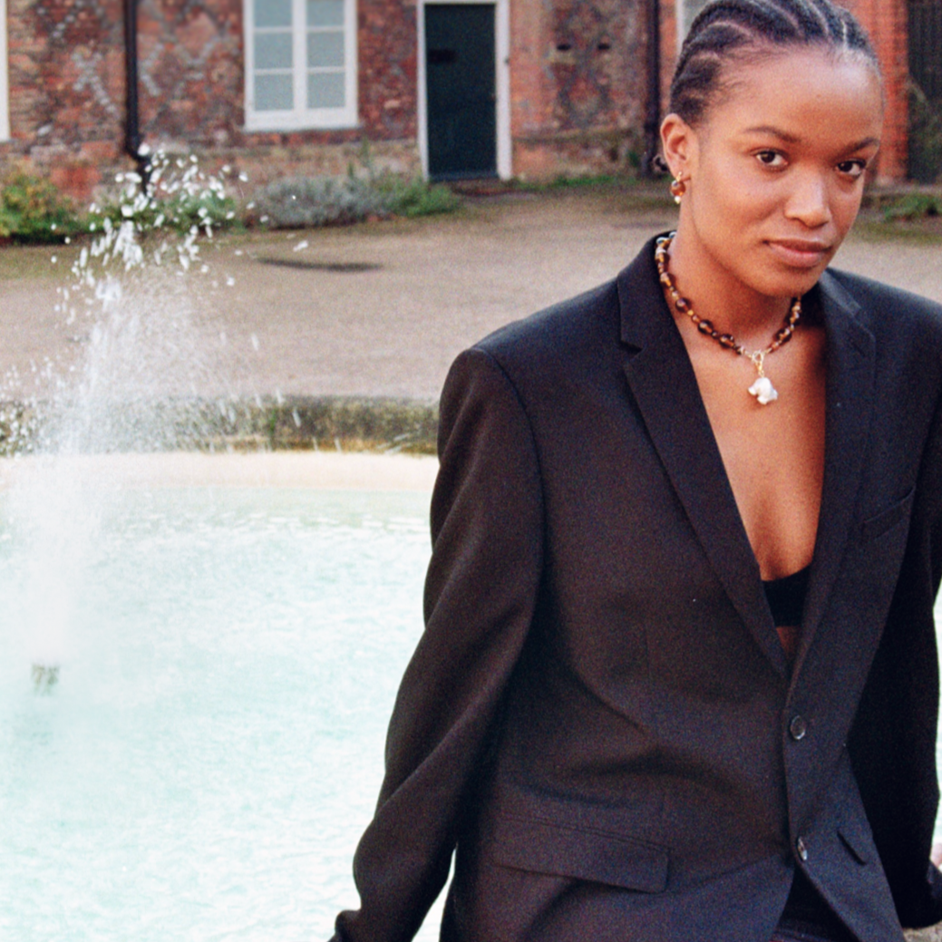 Demeter with Detachable Baroque Pearl