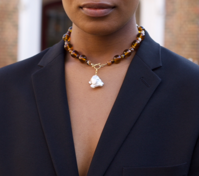 Demeter with Detachable Baroque Pearl